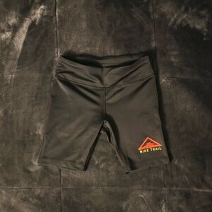 Nike Trail Women's Shorts